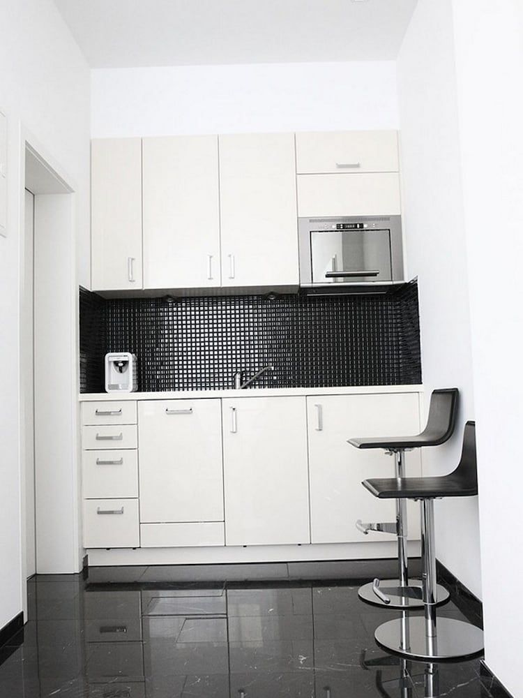 VISIONAPARTMENTS Zurich Cramerstrasse 2-6 Studio Apartment Junior, Building 2-6 6