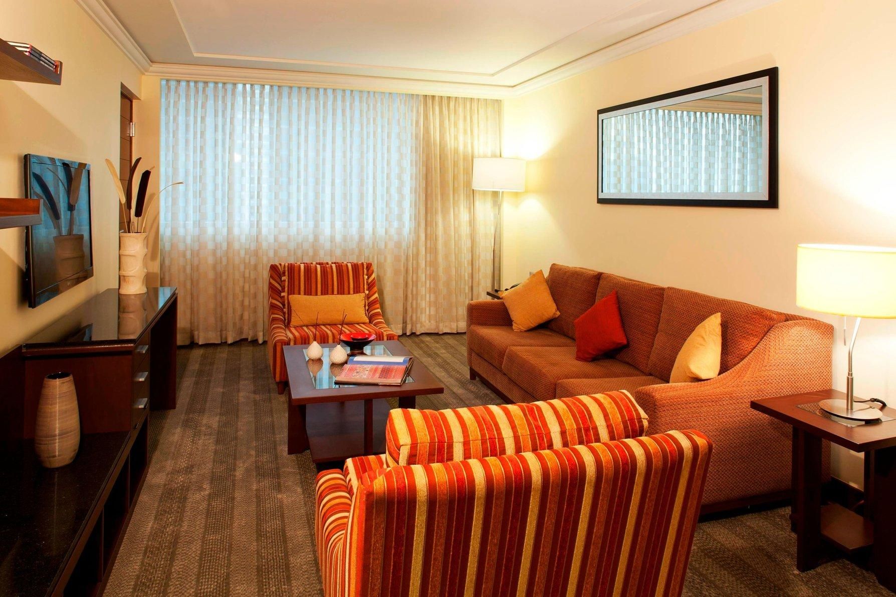 Executive lounge access, 1 Bedroom Junior Suite, 1 King, No view