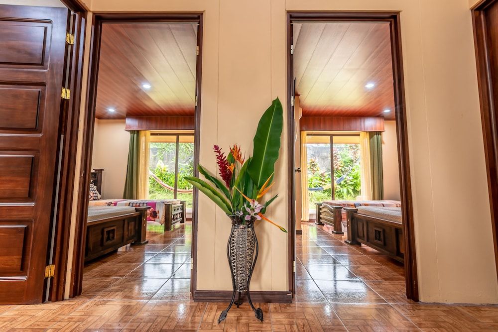 undefined Aunty Arenal Lodge 3