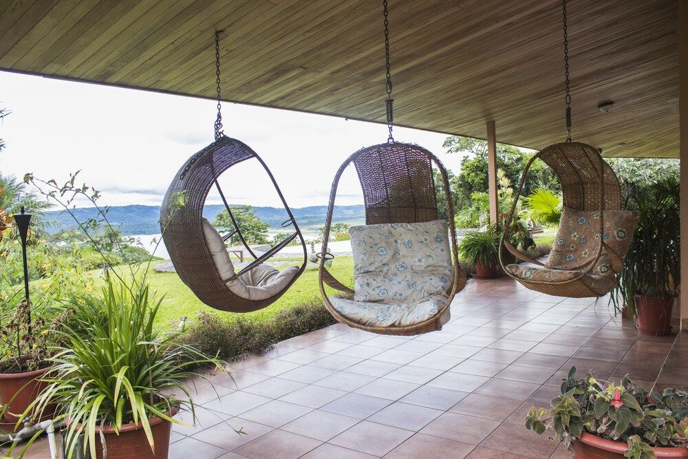 Nepenthe B&B Suite, Kitchenette 9