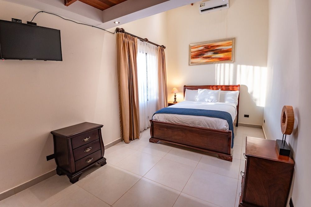 Sunset Del Mar Resort Exclusive House, 4 Bedrooms, Beachside 3