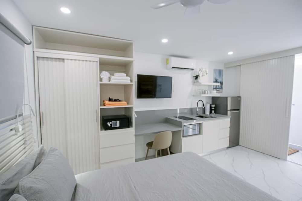 Tamarindo Bay Hotel & Apartments- Self Check In, Adults Only