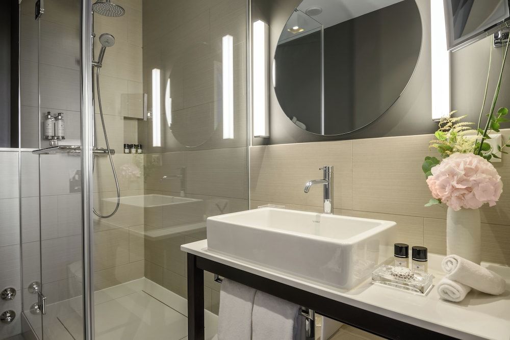 Hotel Metropole Geneve Deluxe Room (Garden) 4