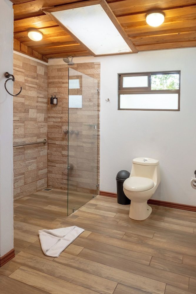 Hotel Holístico Monteverde Deluxe - King Bed - #5 y #6 7