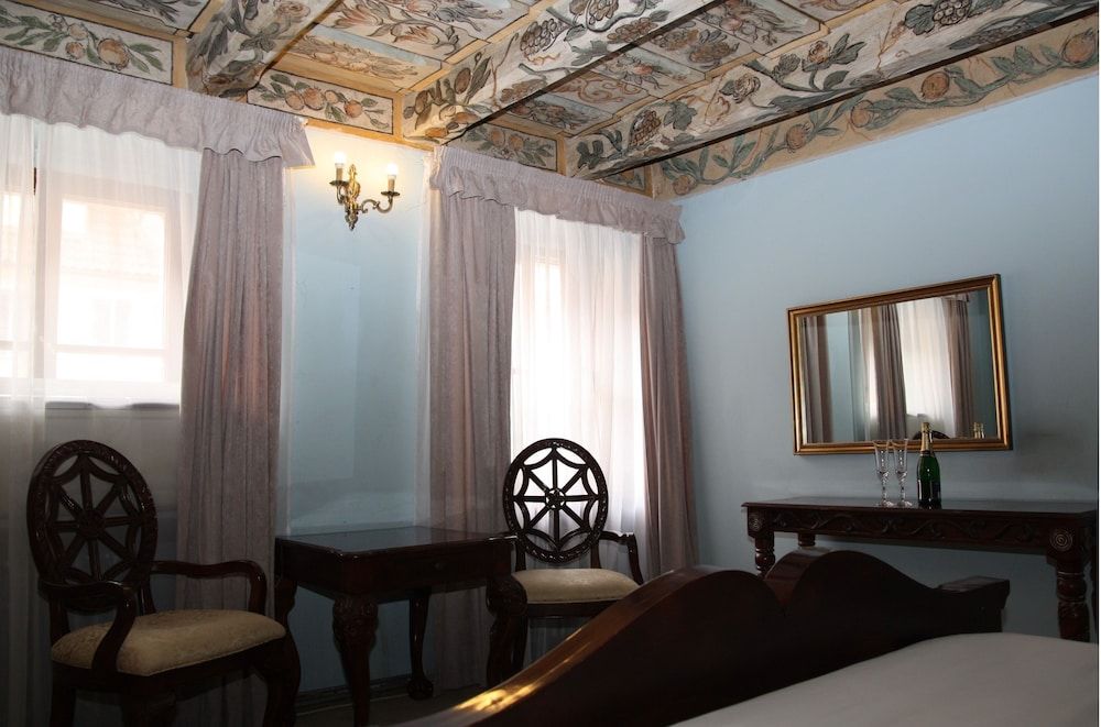 Prague Golden Age Deluxe Double Room 10