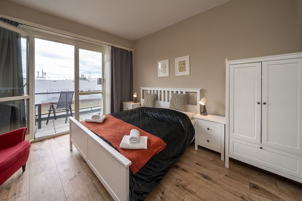 undefined New Town - Apple Apartments 5