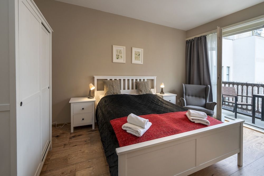 undefined New Town - Apple Apartments 10