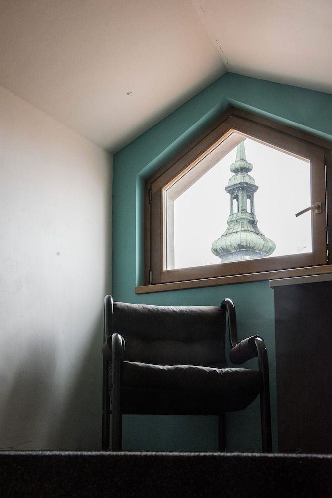 Hostel Eleven Basic Double or Twin Room, Shared Bathroom 11