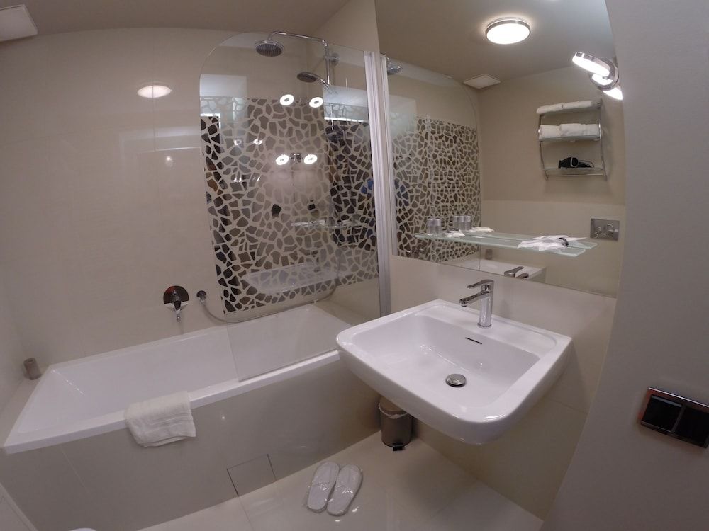 undefined Art Suites Spalena 3