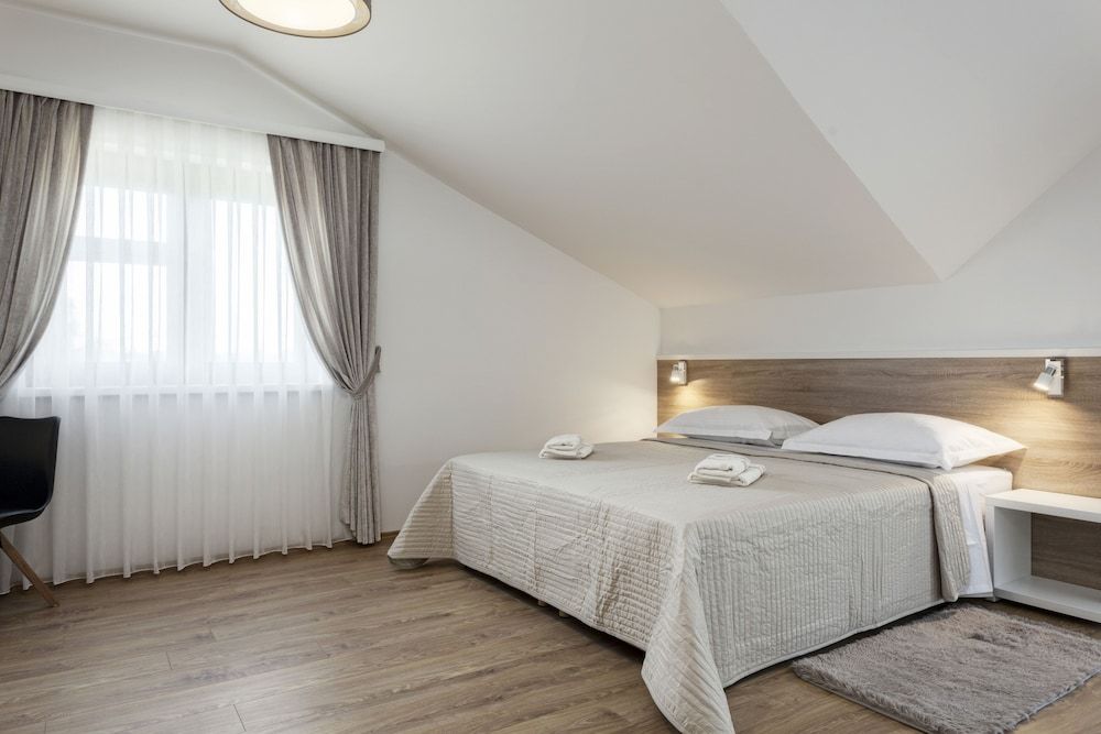 Standard Twin Room (Restoran Marko)