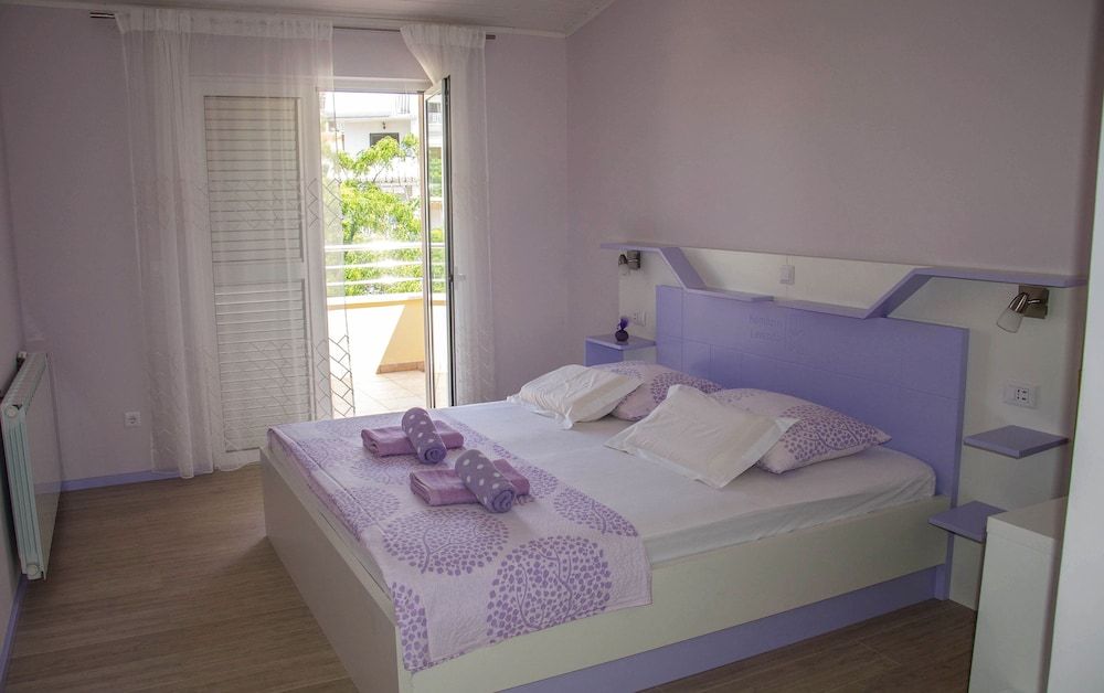 Komazin Apartment Lavanda 6