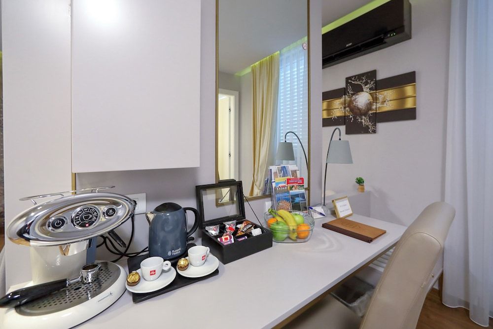 Luxury Rooms Kadena Deluxe Room, 1 Bedroom, Private Bathroom 37