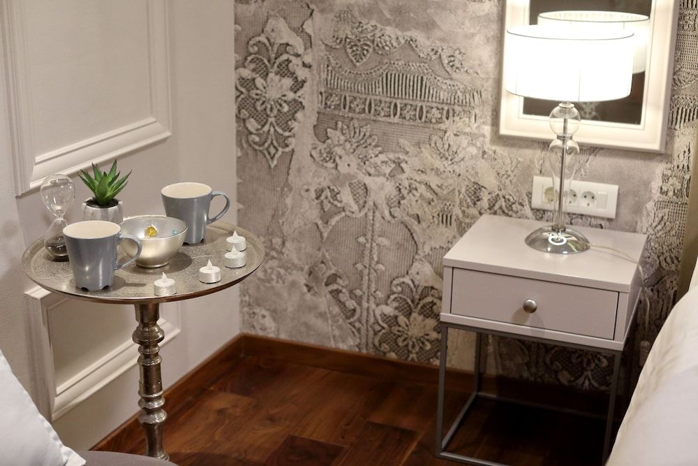 Luxury Rooms Kadena Deluxe Room, 1 Bedroom, SILVER 36