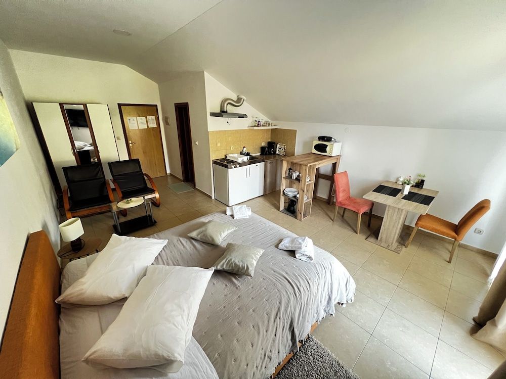 Studio Suite