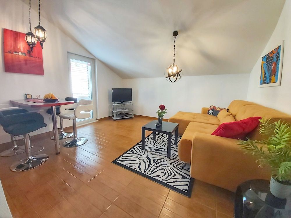 undefined Adria Apartments 3