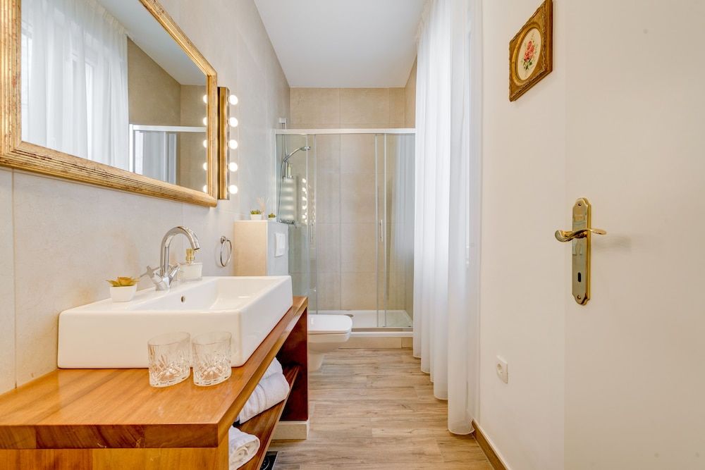 Deluxe Rooms Tramonto Superior Double Room, City View 16