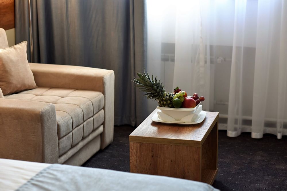 Santiny Hotel & Restaurant Deluxe Twin Room 9