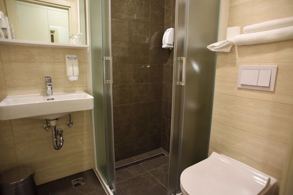 Santiny Hotel & Restaurant Deluxe Twin Room 7