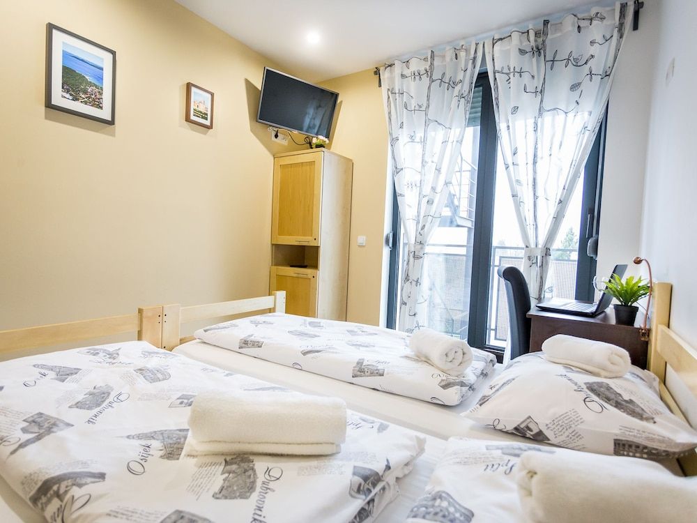 Hostel Moving Standard Double or Twin Room