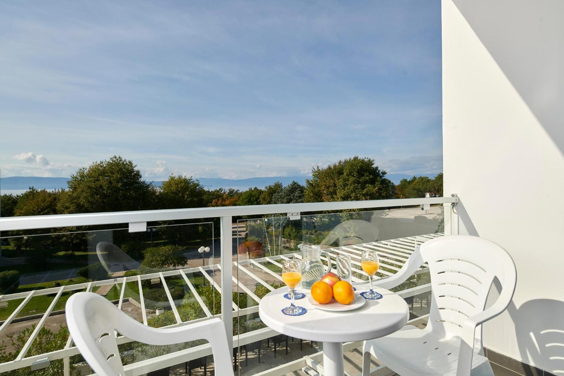 Superior Junior Suite with Seaside Balcony