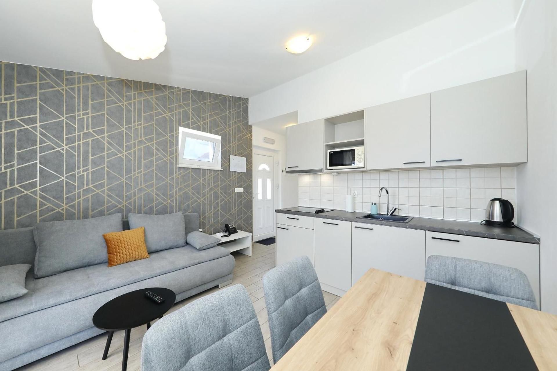 One-Bedroom Villa with Terrace