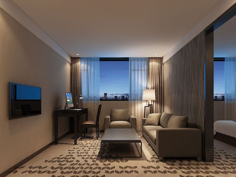 undefined Henry Business Hotel 3