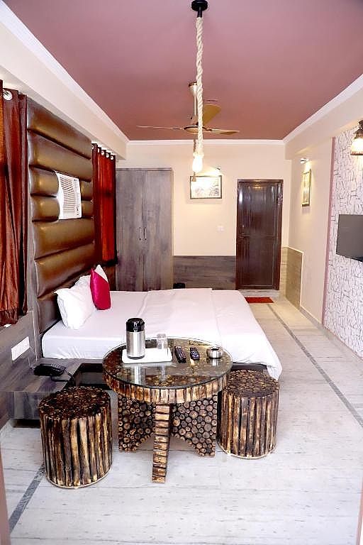 undefined Star Inn 4