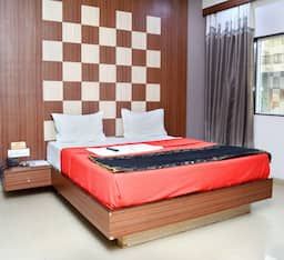 Hotel Planet Deluxe AC Twin Room (Unmarried couples are not allowed) 4