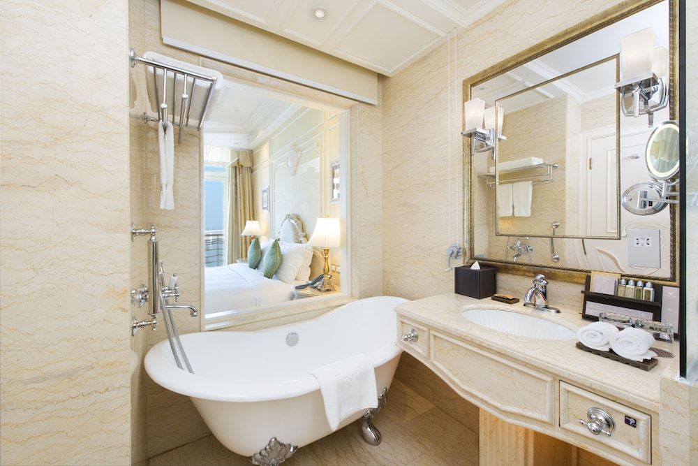 Harbourview Hotel Macau 2 Bedrooms 3