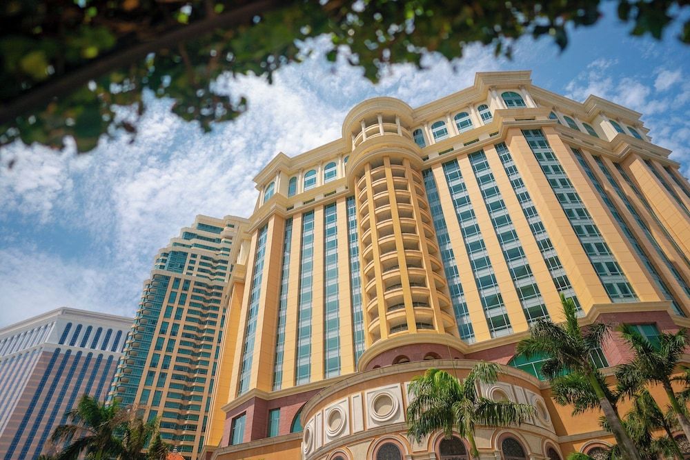 undefined Four Seasons Hotel Macao