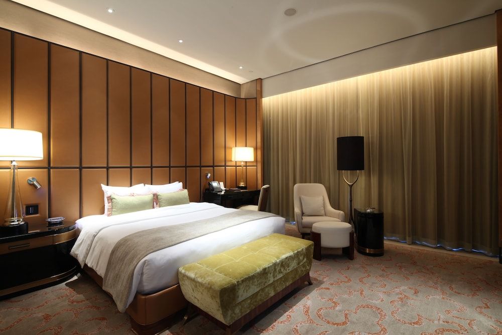 MGM MACAU Grand Twin Studio 4