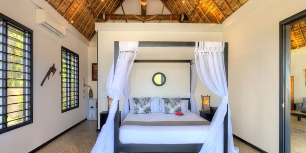 Paradise Cove Resort Beach House 2