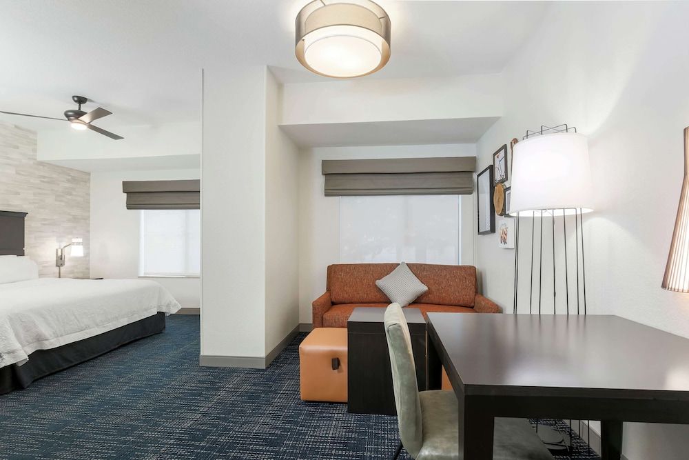 undefined Hampton Inn & Suites Denver Tech Center 3