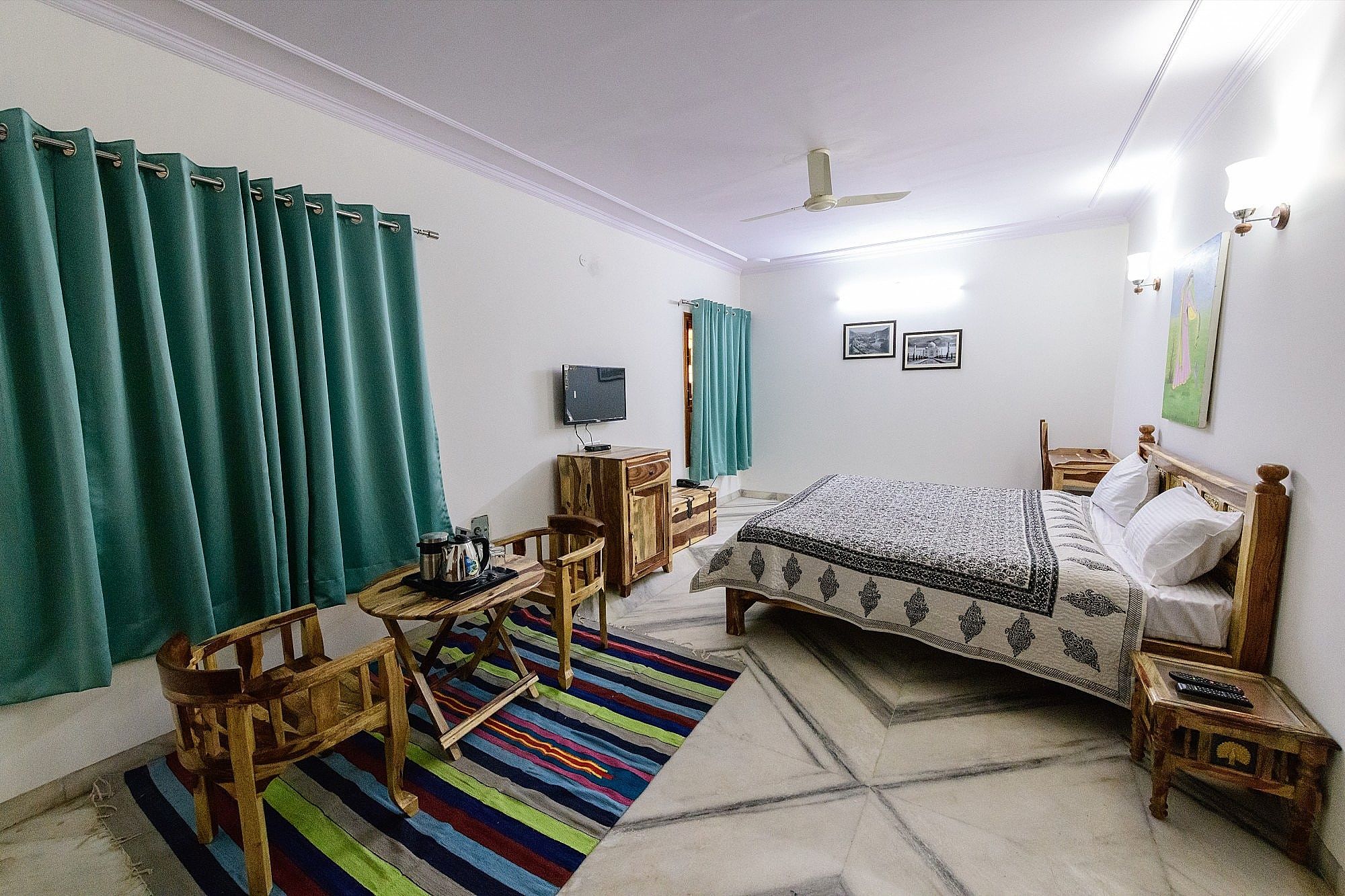 Hotel Gumaan Aurberge Super Deluxe 4