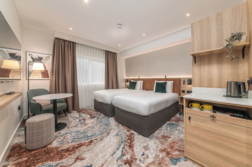 Best Western Rockingham Forest Hotel Standard Room, 2 Twin Beds, Non Smoking 4