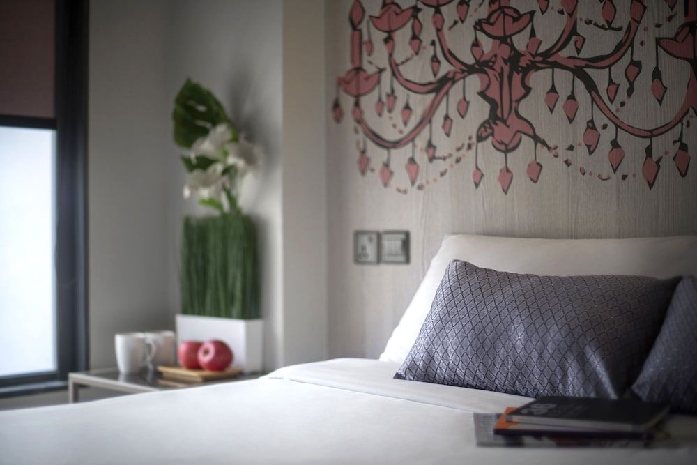 undefined Hotel 81 Premier Princess 7