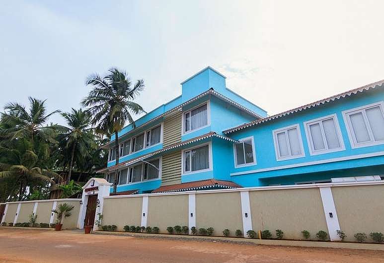 undefined Indy Waterfront Resort 5