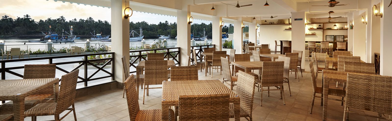 Food & Dining