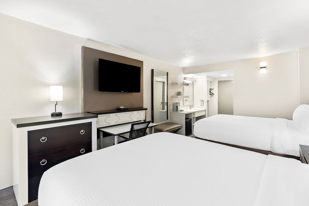 Standard Room, 2 Queen Beds