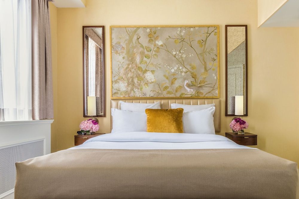 Warwick Allerton - Chicago Petite Classic