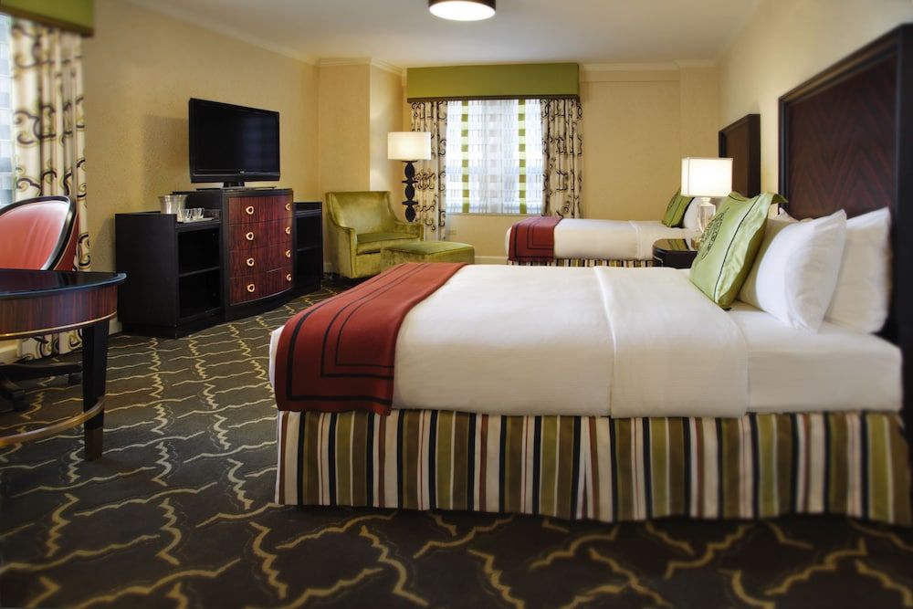 undefined Palmer House a Hilton Hotel 6