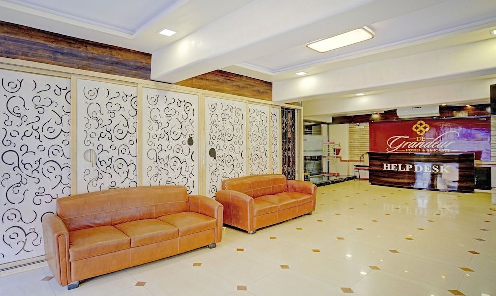 undefined Treebo De Grandeur Anand Nagar 4