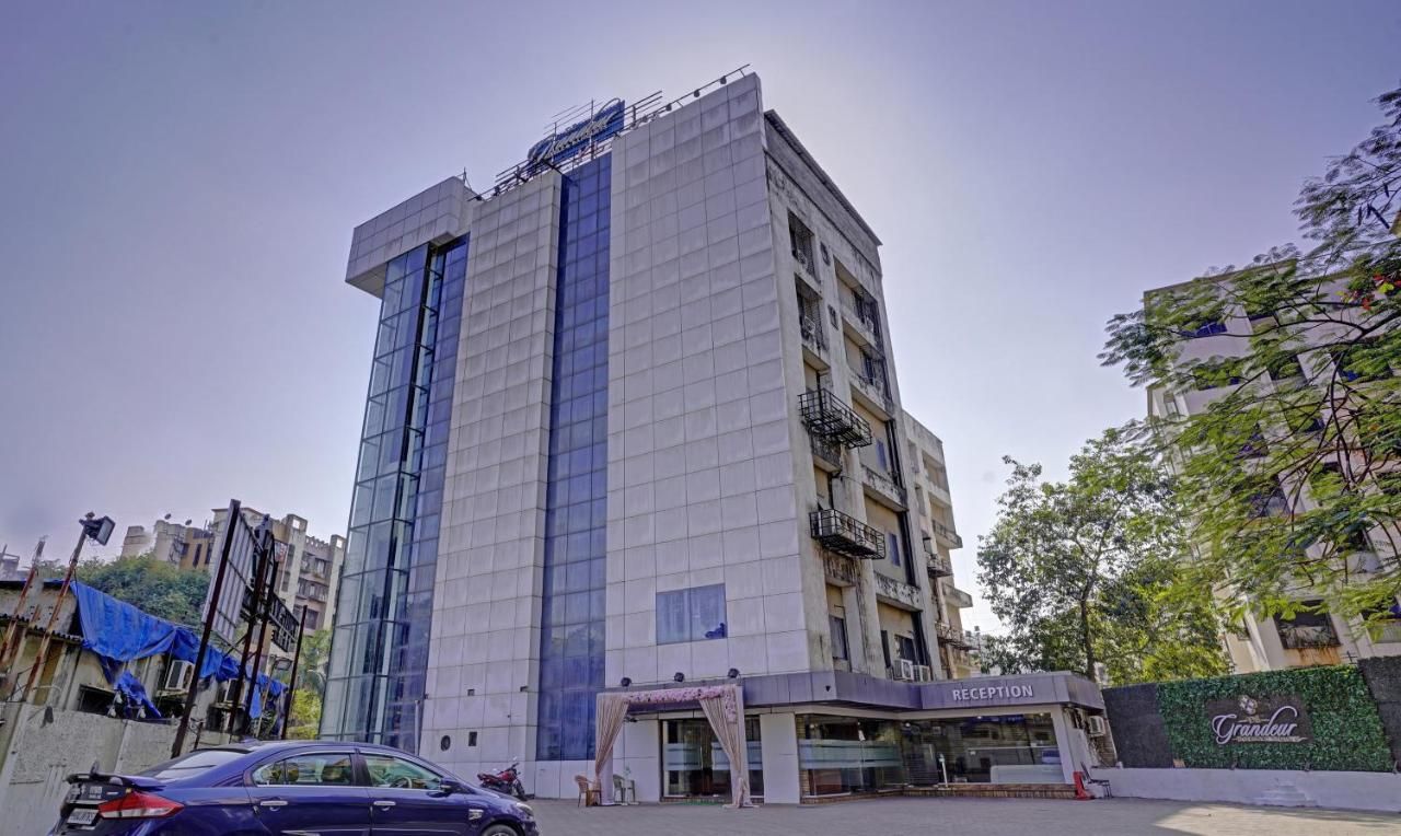 undefined Treebo De Grandeur Anand Nagar