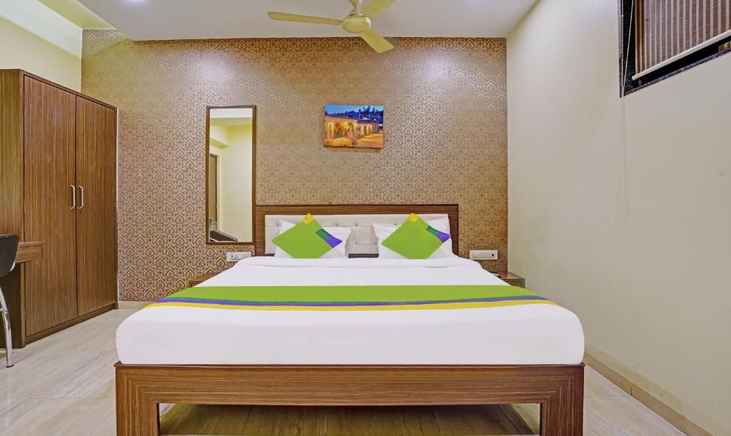 Premium Double Room