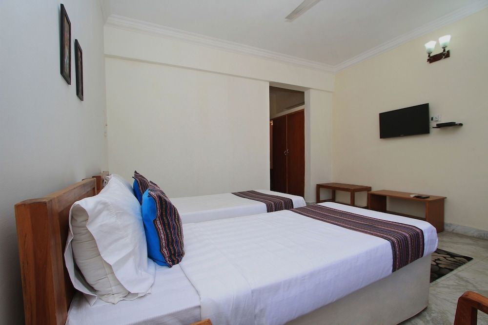 OYO 10346 The Himalayan Inn Double or Twin Room 5