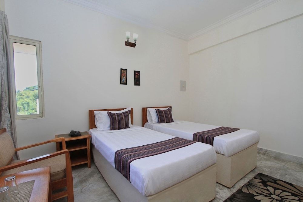 OYO 10346 The Himalayan Inn Double or Twin Room