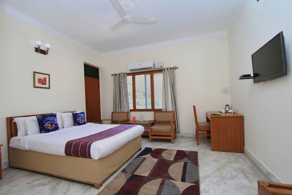 OYO 10346 The Himalayan Inn Double or Twin Room 4