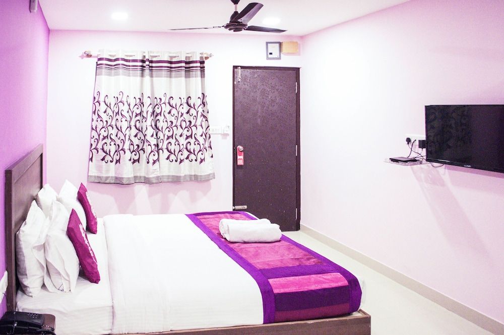 Double Room, 1 Queen Bed