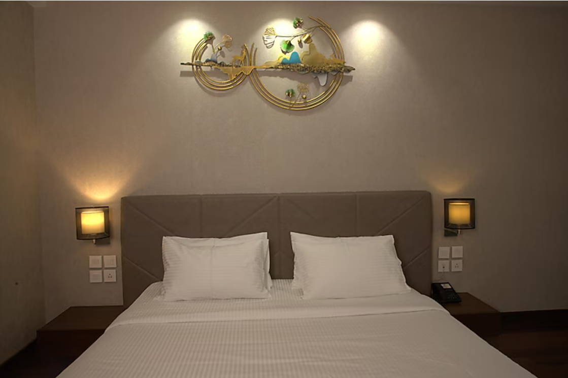 The Hamuse Hotel Kodaikanal - Luxury Redefined Executive room with city view 4