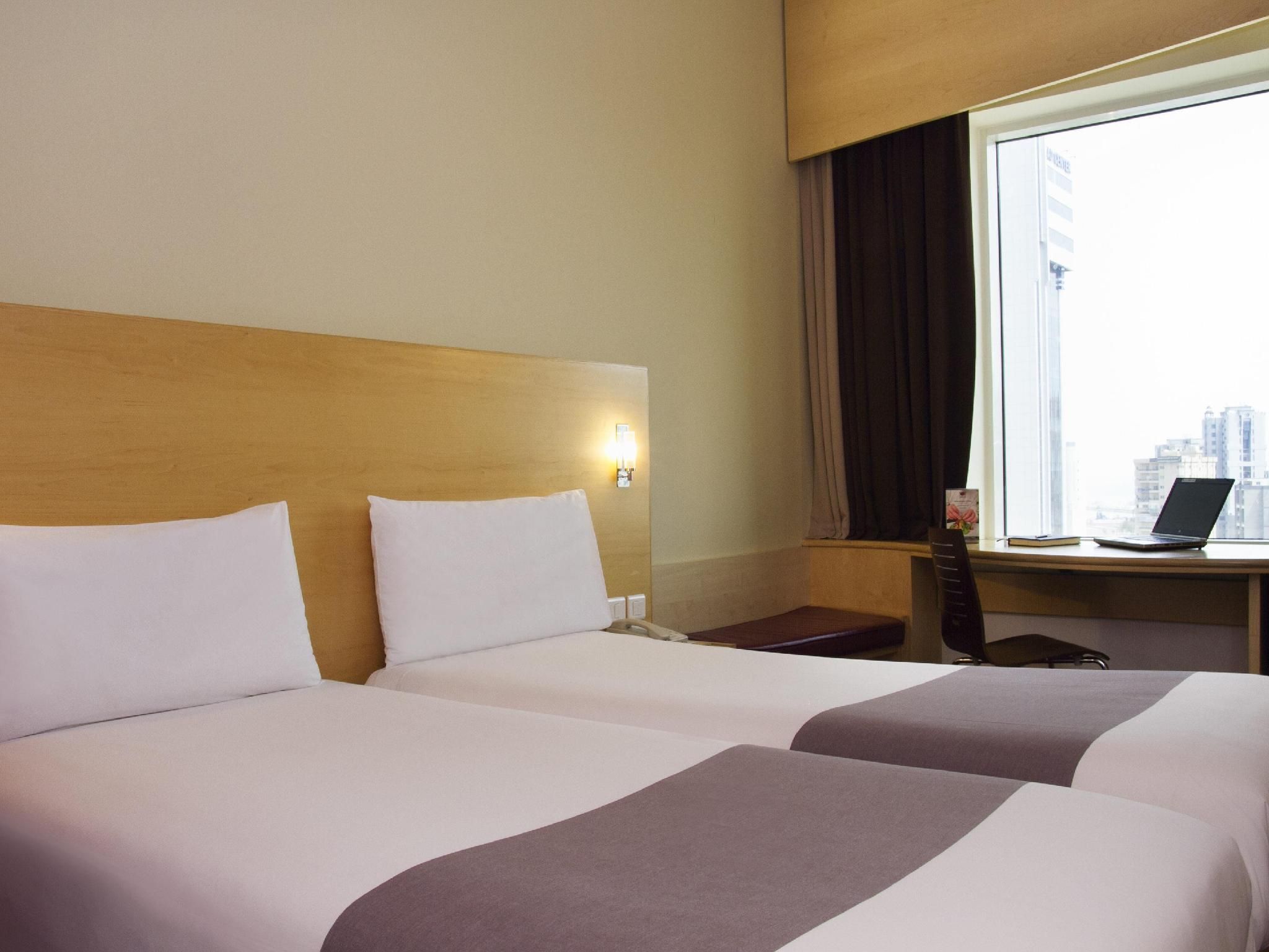 undefined Ibis Sharq Hotel 5